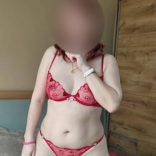Julie, 36 – Ålesund
